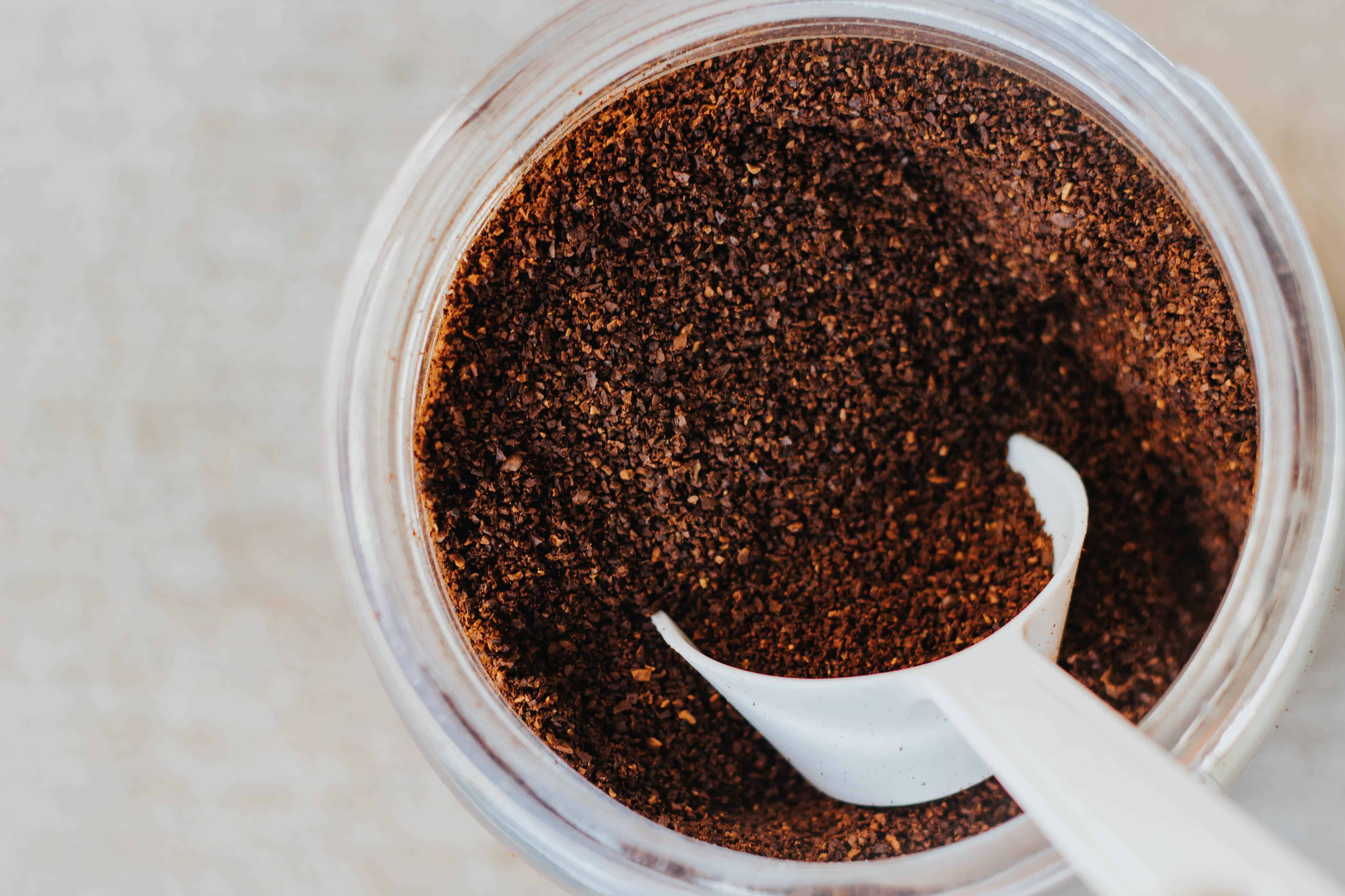How Long Does Ground Coffee Last: Understanding Coffee Freshness